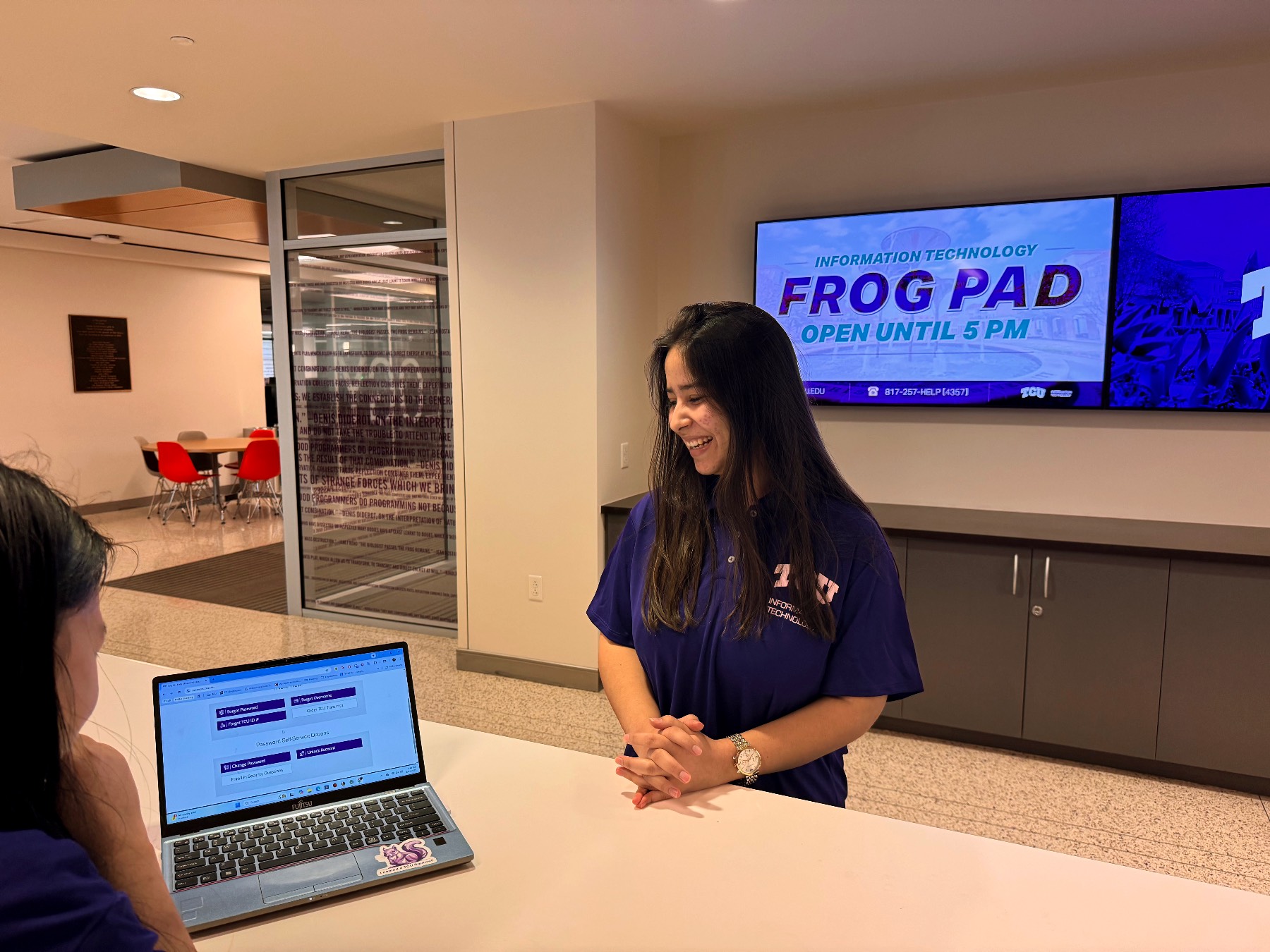 FrogPad Photo of walk-up IT Help Desk